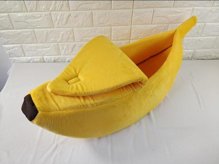 Banana Shaped Cozy Bed